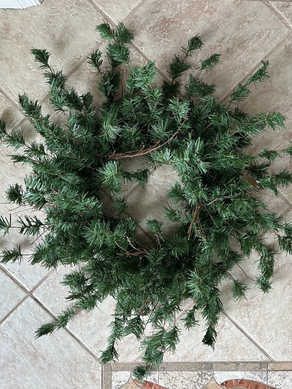 SELECT ARIFICIALS 36" FAUX PINE WREATH W/GRAPEVINE ACCENTS:NWT